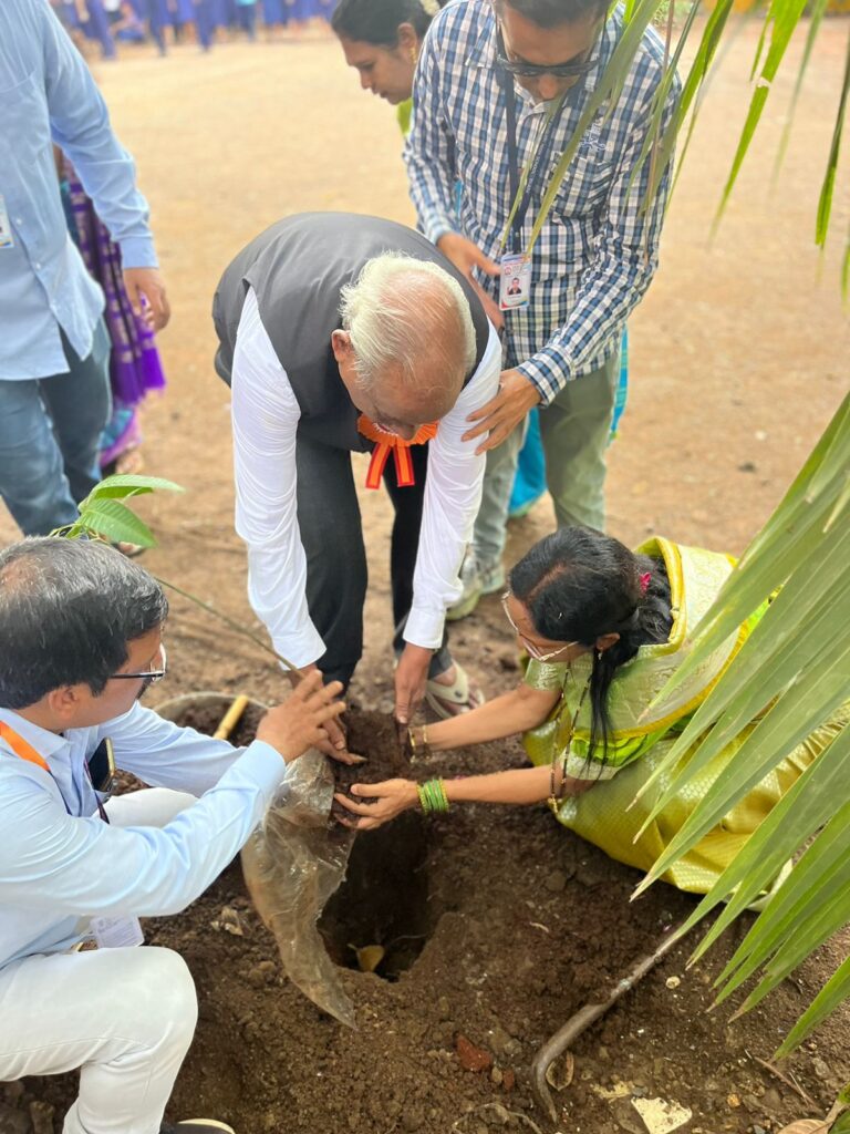 Planting trees is a great example of teamwork and builds community bonds. By planting trees, we all contribute towards preserving and improving the environment. top 10 best school in thane west